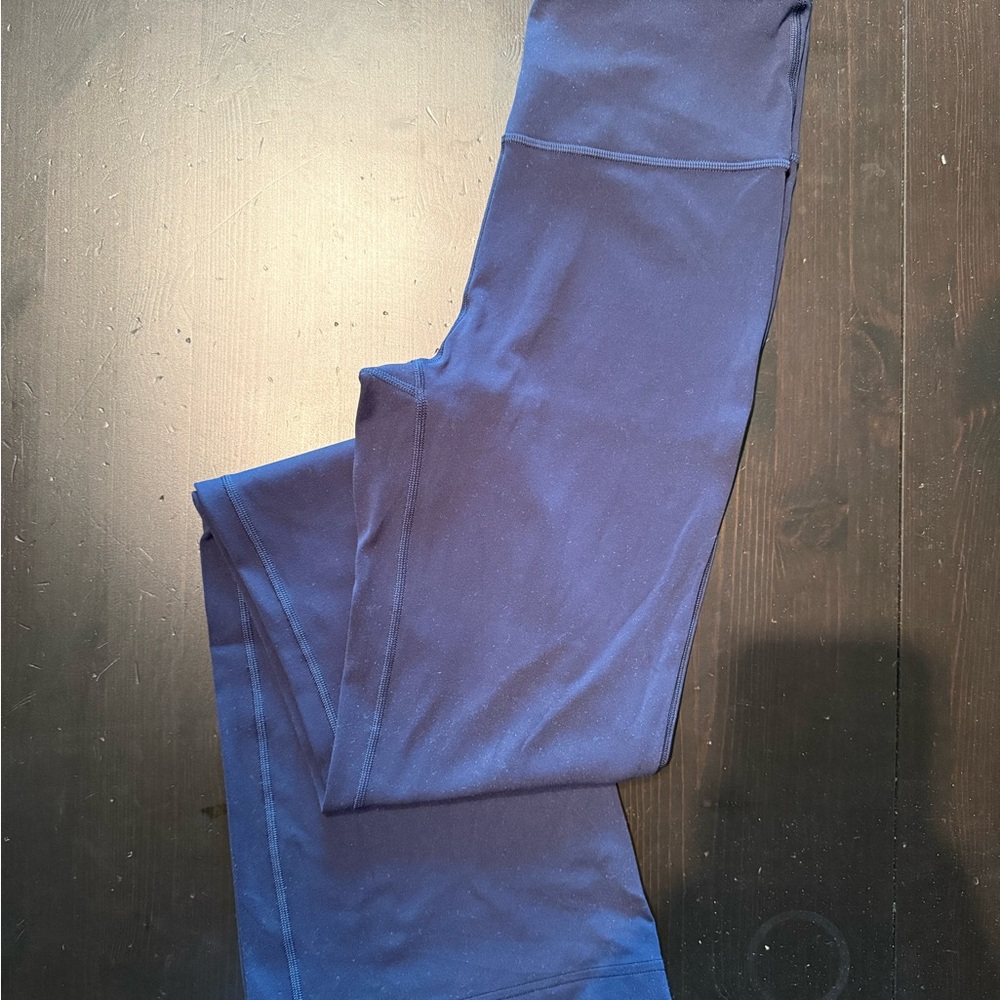 Lululemon Regular Nulu Super-High Rise Flared Pant - Navy size 6